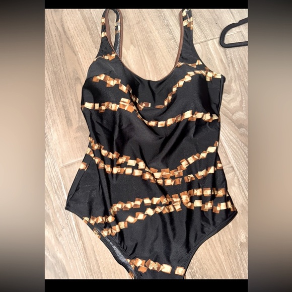 Sariana Designer One-Piece Swimsuit - Black/Brown/Gold Chic Chain Print Size 16 - Picture 2 of 11
